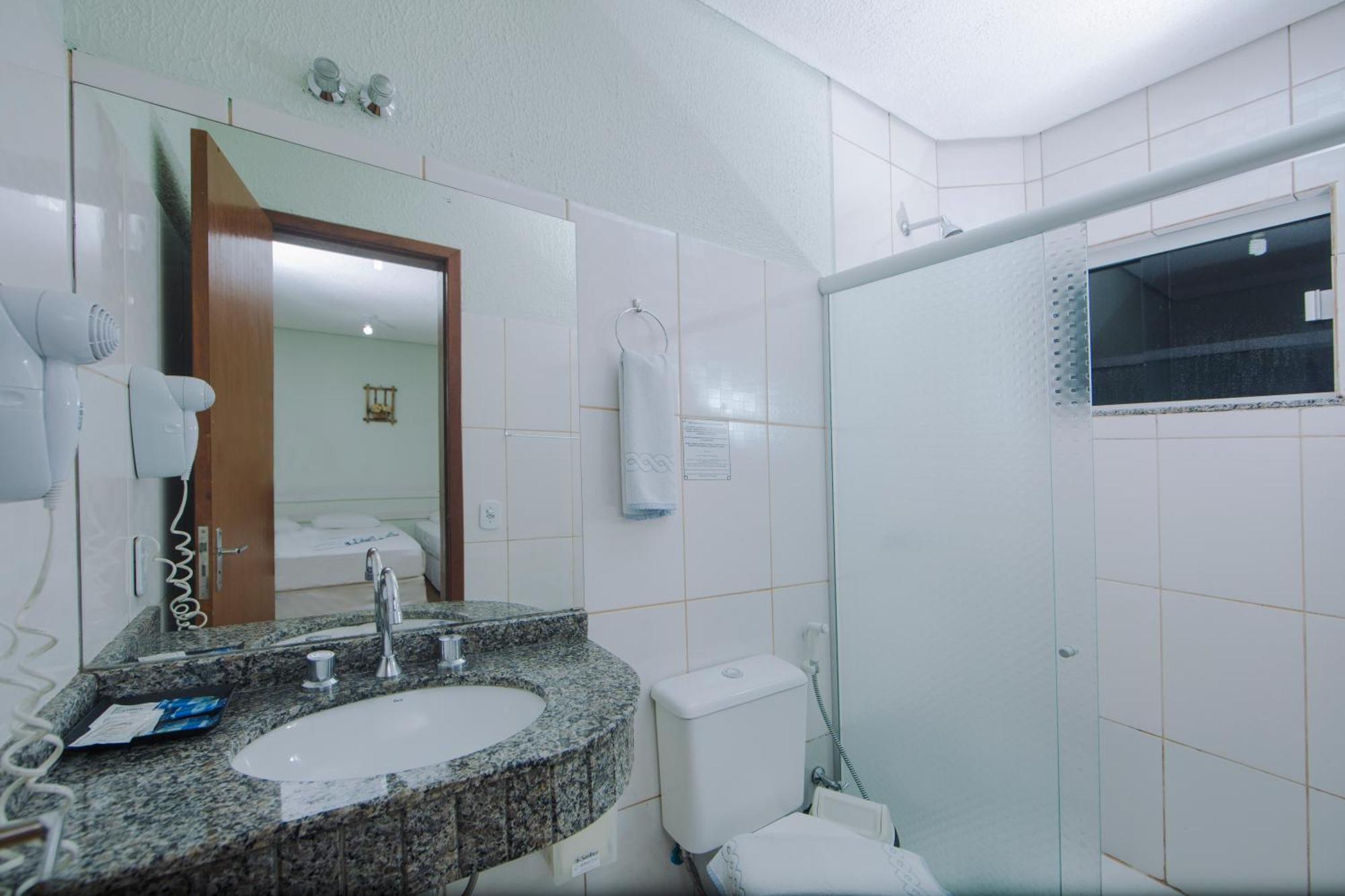 Quarto Triplo Standard Bloco 02