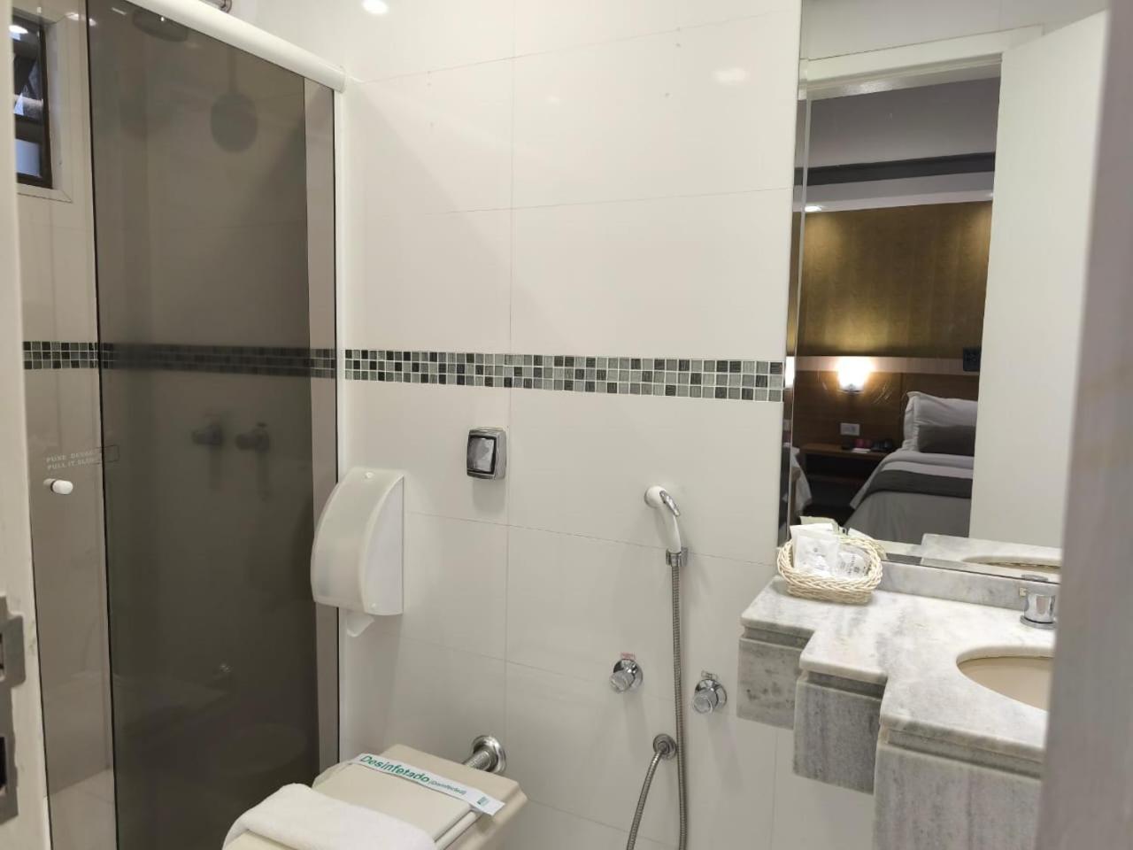 Quarto Triplo Standard