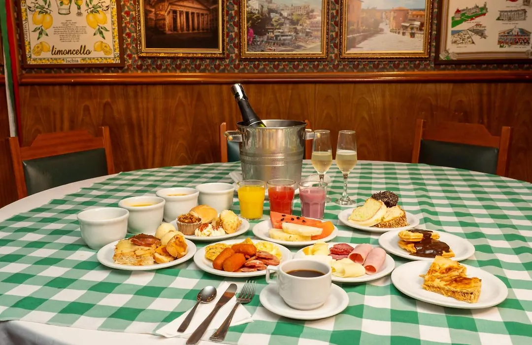 Hotel Bella Italia-1